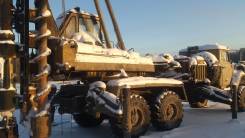 Стройдормаш БМ-811. Бм811, 2 700 куб. см., 3 000 кг.