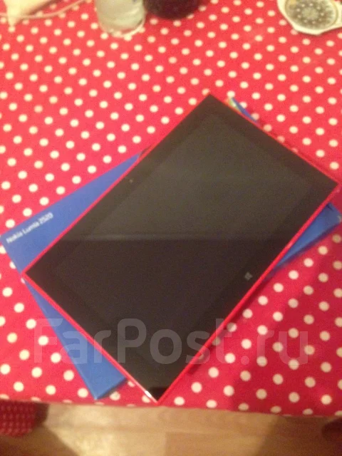 Nokia Lumia 2520 ����
