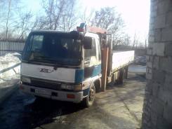 Hino Ranger. Бортовой грузовик с манипулятором 7000 куб. см. 5000 кг., 7 000 куб. см., 5 000 кг.
