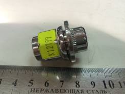 Гайки.