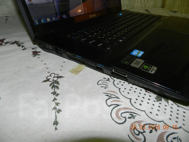 DNS. 17.3", 2 400����, ��� 6 ��, ���� 320���, WiFi: 1, Bluetooth: 1, ����������� �� 2��. ����