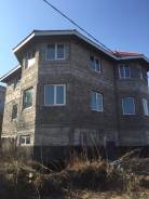 Продам коттедж. Улица Тухачевского 18, р-н БАМ, площадь дома 280 кв. м., централизованный водопровод, электричество 24 кВт, от частного лица (собствен...