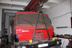Tatra T815. Татра с манипулятором, 10 850 куб. см., 17 000 кг.