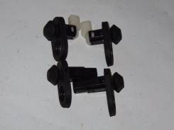 Концевик двери боковой. Toyota Ipsum, ACM21, ACM21W, ACM26, ACM26W Двигатель 2AZFE