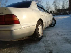 Toyota Celsior. UCF2021 ����