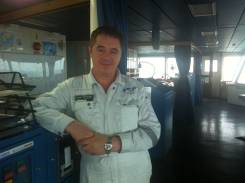 Помощник капитана старший. Высшее образование по специальности, опыт работы 14 лет