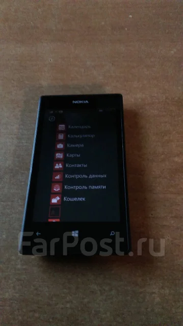 Nokia Lumia 525 ����