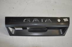 Вставка багажника. Toyota Gaia