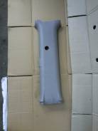 Накладка на стойку. Toyota Hiace Toyota Regius Ace, KZH106, RZH101, RZH100, KZH100 Двигатели: 1RZE, 1KZTE, 2RZE