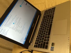 Asus K56CM. 15.6", 1,8����, ��� 4 ��, ���� 258���, WiFi, Bluetooth, ����������� �� 6��. ����