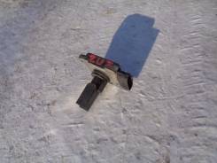 Датчик расхода воздуха. Toyota Land Cruiser Cygnus, UZJ100W Toyota 4Runner, UZN210, UZN215 Toyota GX470, UZJ120 Toyota Land Cruiser, UZJ100W, UZJ100...
