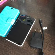 Sony Xperia E. �����