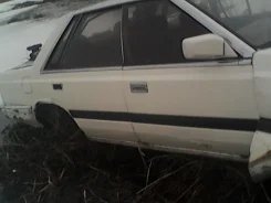 Nissan Laurel ����