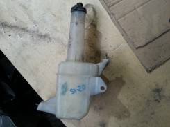 Бачок стеклоомывателя. Toyota Camry Prominent, VZV20 Toyota Vista, CV20, SV20, SV21, SV22, SV25, VZV20 Toyota Camry, CV20, SV20, SV21, SV22, SV25, VZV...