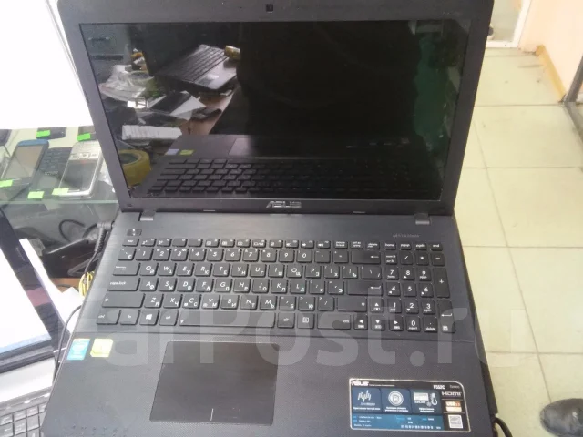 Asus F552CL-SX017H. 15.6", 1,8����, ��� 4 ��, ���� 250���, WiFi: 1, ����������� �� 3��. ����