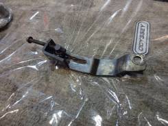 Крепление генератора. Mazda Persona Mazda Bongo Mazda Capella Двигатель F8
