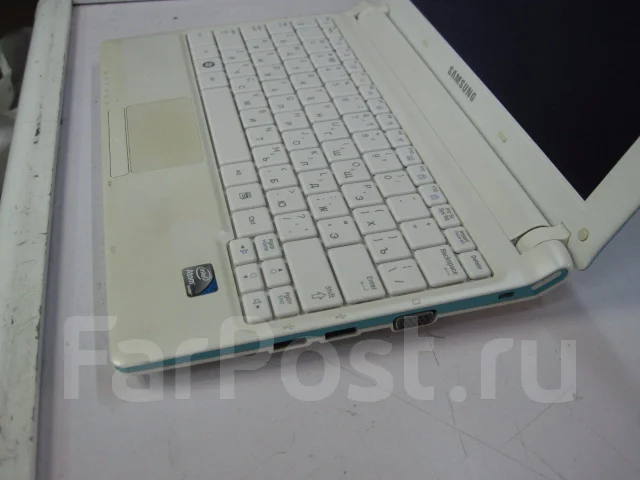 Samsung N150. 10.1", 1 667����, ��� 1024 ��, ���� 250���, WiFi: 1, Bluetooth: 1, ����������� �� 4��. ����