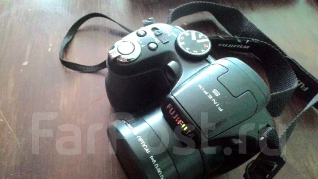 Fujifilm FinePix S2950. 10 - 14.9 ��, ���: 14� � ����� ����