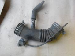 Патрубок воздухозаборника. Suzuki Escudo, TD01W, TA01W Двигатель G16A