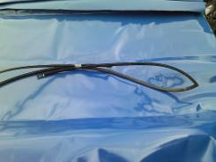 Молдинг лобового стекла. Honda Jazz Honda Fit, GD4, GD3, GD2, GD1, LA-GD3, UA-GD4, LA-GD4, LA-GD1, UA-GD2, DBA-GD2, CBA-GD4, DBA-GD1, LA-GD2, UA-GD3...
