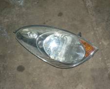 Фара. Nissan Note, ZE11, E11, NE11 Двигатели: CR14DE, XH1, HR16DE, HR15DE