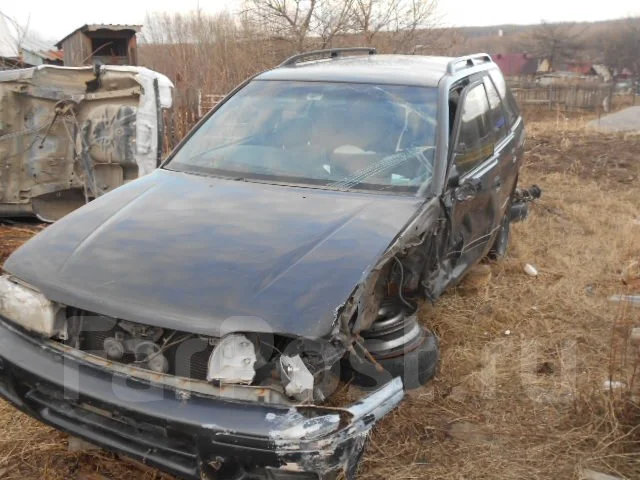 Nissan Avenir Salut. 10, CR18 ����