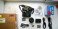 Nikon D90 Body ����
