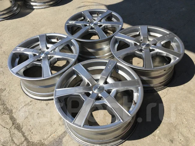OZ Racing Gemini. 7.0x16", 5x108, ET40, �� 60,1���. ����