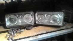 Фара. Toyota Land Cruiser