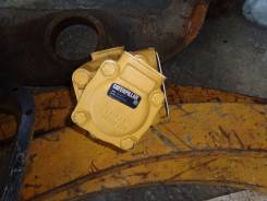 Caterpillar D9. Volvo Komatsu Doosan Caterpillar Hitachi Isuzu Hyundai Kubota