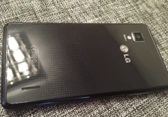 LG Optimus True HD LTE P936. �/�