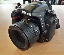 Nikon D750