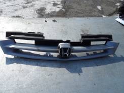 Решетка радиатора. Honda Accord, CF3