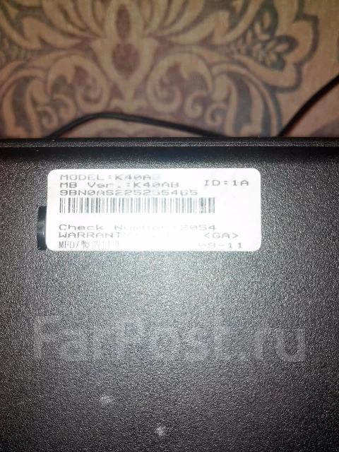 Asus K40AB. 14.1", 2,1����, ��� 2048 ��, ���� 250���, WiFi: 1, ����������� �� 4��. ����