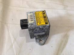 Датчик курсовой устойчивости. Toyota: Century, IS300, IS200, Celsior, Crown, Altezza, Crown Majesta, Estima, Soarer Lexus IS300, JCE10 Lexus LS430, UC...