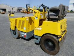 Sakai. Грунтовый каток TW350