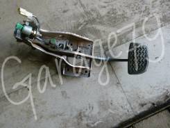 Педаль тормоза. Toyota Crown, JZS171, JZS171W Двигатель 1JZFSE