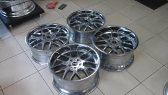 Primo. 8.5/9.5x19", 5x114.3, ET35/38, �� 73���. ����