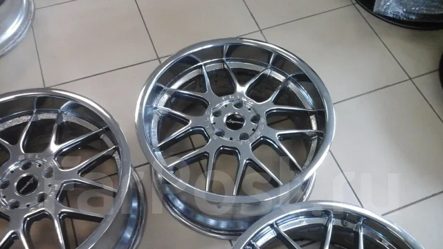 Primo. 8.5/9.5x19", 5x114.3, ET35/38, �� 73���. ����