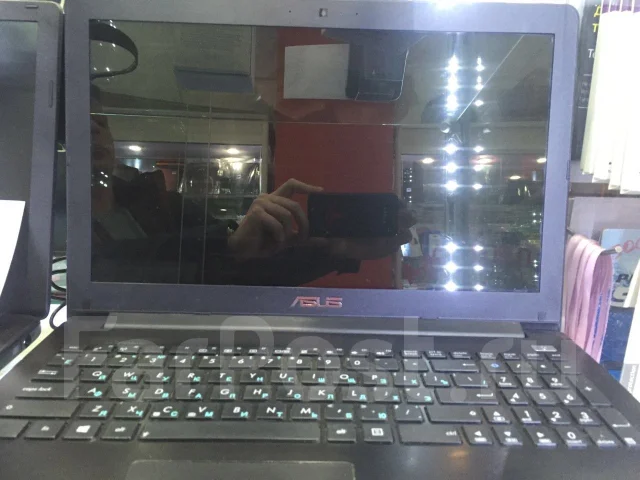 Asus X502CA. 15.6", 1 800����, ��� 4 ��, ���� 500���, WiFi: 1, Bluetooth: 1 ����