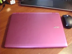 Acer Aspire E3-112. 11", 2,2����, ��� 2048 ��, ���� 320���, WiFi, Bluetooth, ����������� �� 3��.