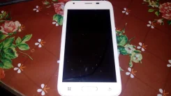 DEXP Ixion ES 4.5. �/� ����