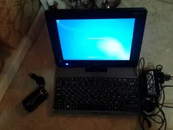 Acer Iconia. 10.1", ��� 2048 ��, ���� 32���, WiFi, Bluetooth, ����������� �� 3��.