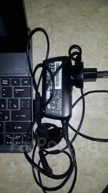 Acer Iconia. 10.1", ��� 2048 ��, ���� 32���, WiFi: 1, Bluetooth: 1, ����������� �� 3��. ����