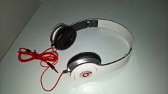 Beats Solo HD ����
