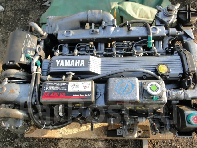 Yamaha. 4-�������, ���������, 2002 ��� ����