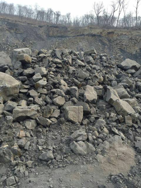Вскрышной скальный грунт. Песчаник вскрышной грунт. Скальная вскрыша. Вскрыша это. Вскрышной грунт.