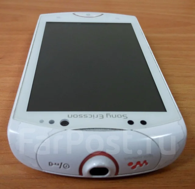 Sony Ericsson Walkman Live WT19i. �/� ����