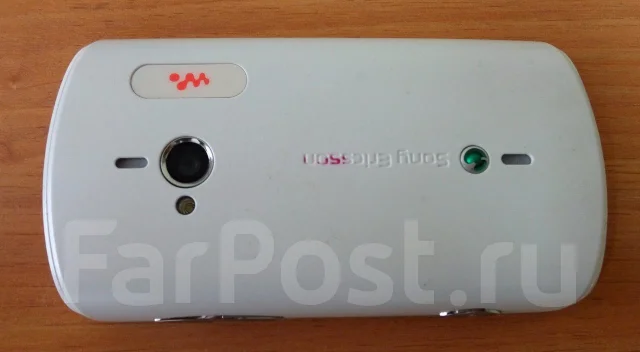 Sony Ericsson Walkman Live WT19i. �/� ����