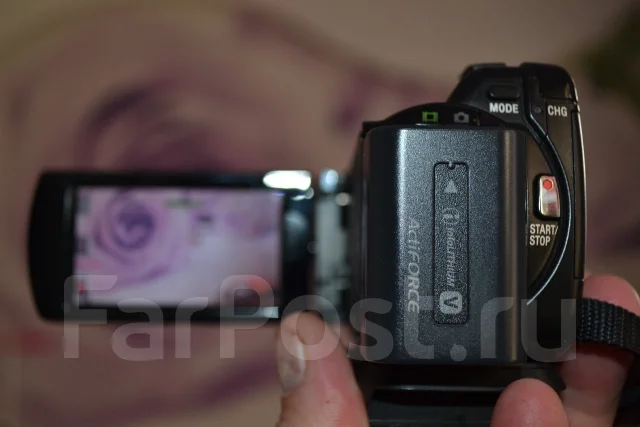 Sony HDR-XR150E. 4 - 4.9 ��, � ���������� ����